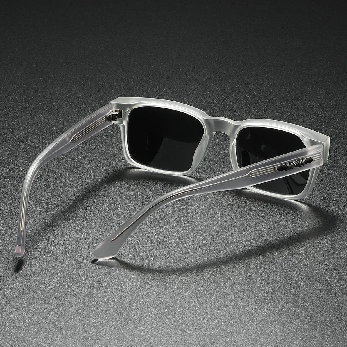 Coastal Glide Polarized Sun Shield
